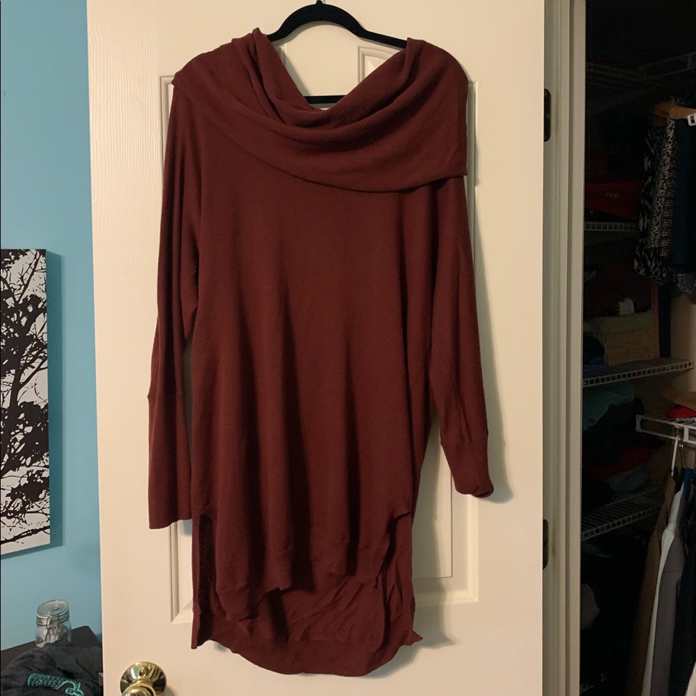 marroon high low sweater with a tunic !